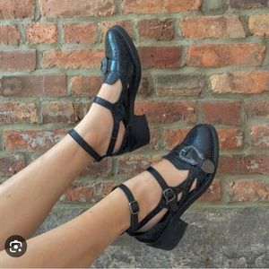 COPY - Silent D Thunderbird Oxford Size 7